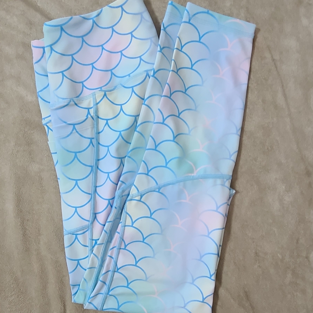 FMFM full length mermaid leggings. XL